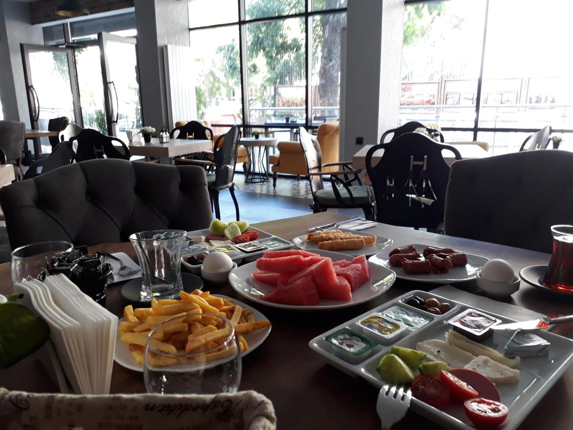 Aldino Residence Ankara Buitenkant foto
