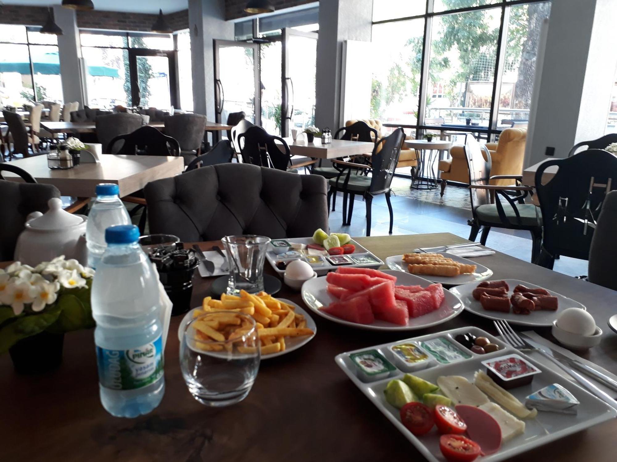 Aldino Residence Ankara Buitenkant foto